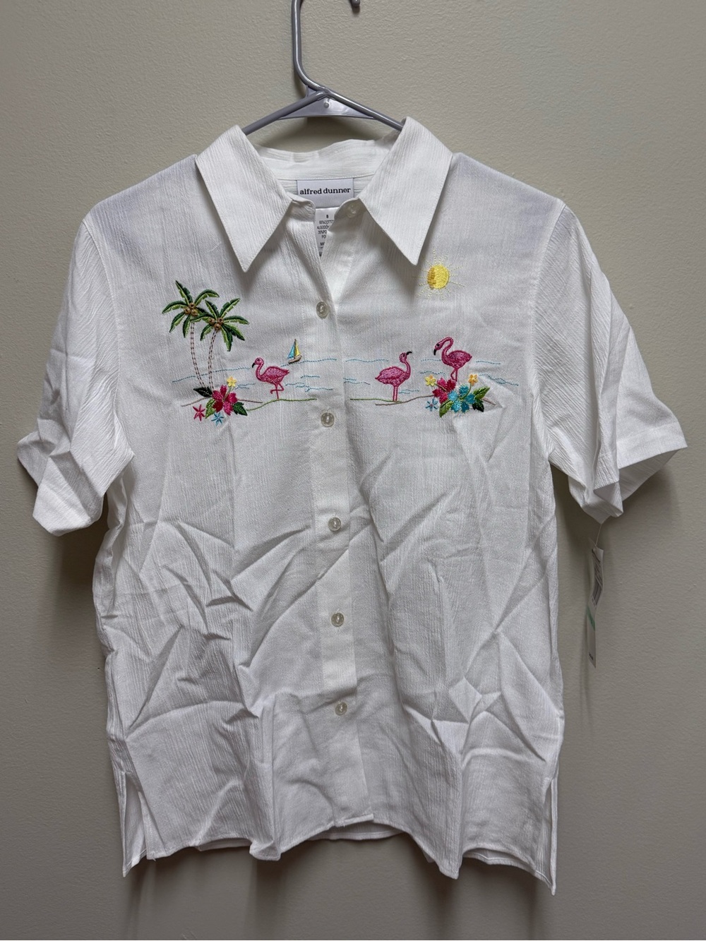Alfred Dunner White Textured Button-Front Blouse